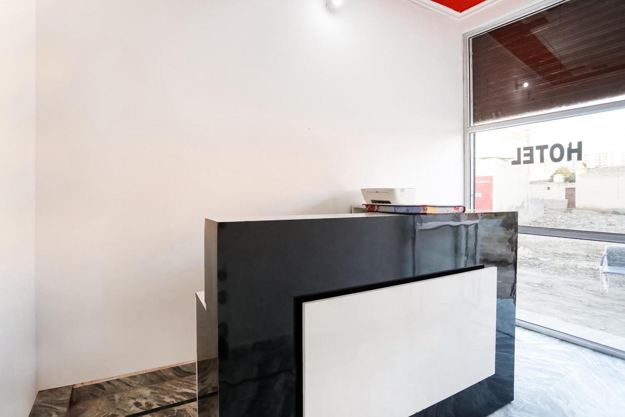 Hotel O Dollar Faridabad Luaran gambar