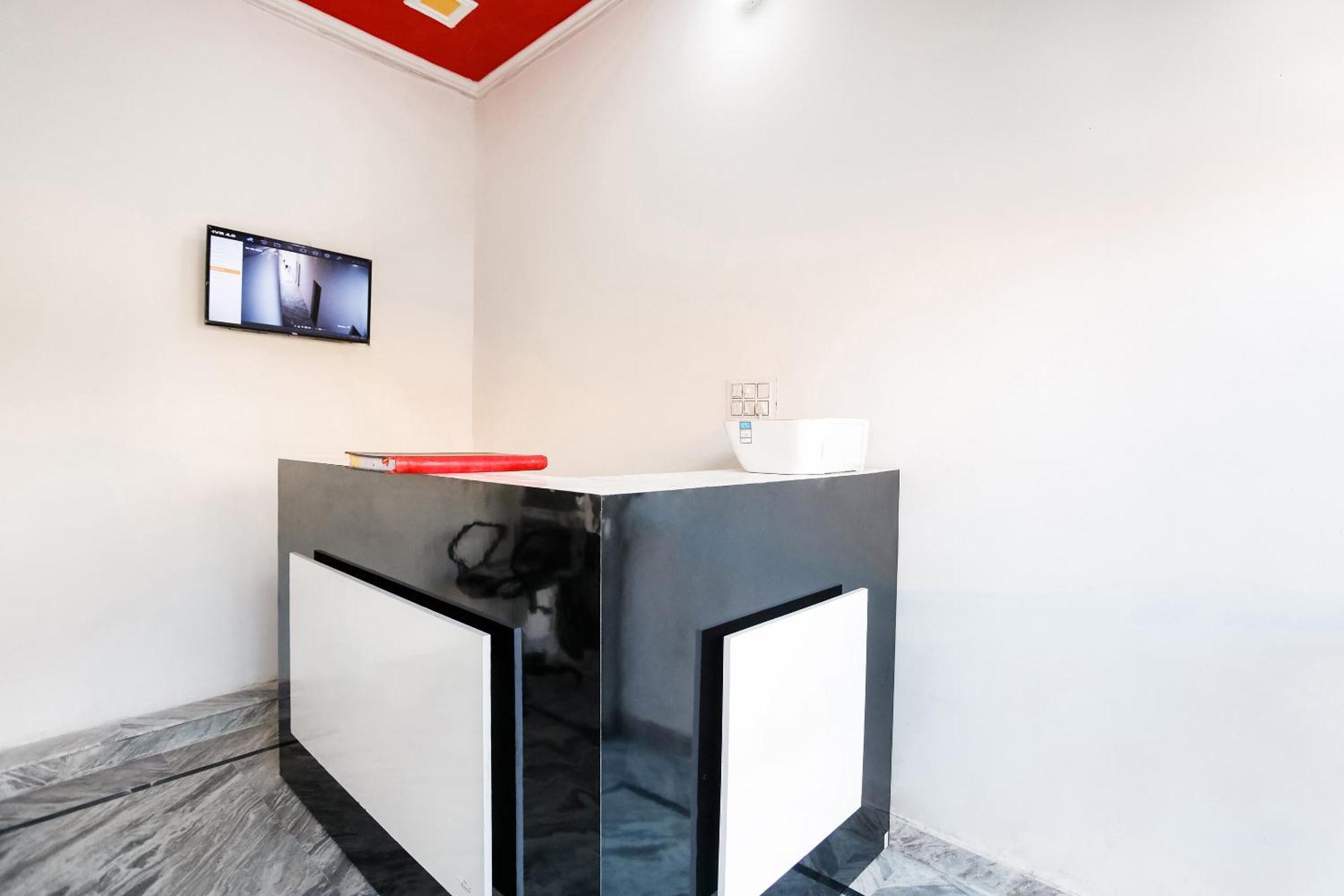Hotel O Dollar Faridabad Luaran gambar
