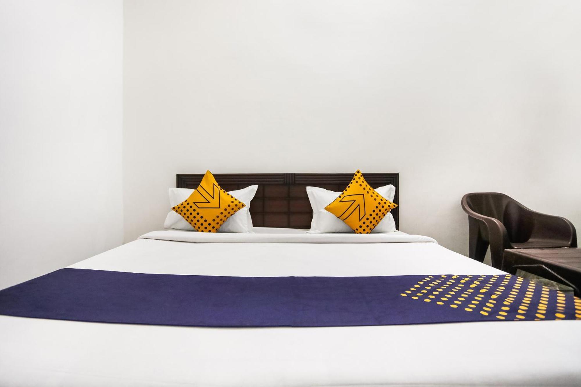 Hotel O Dollar Faridabad Luaran gambar