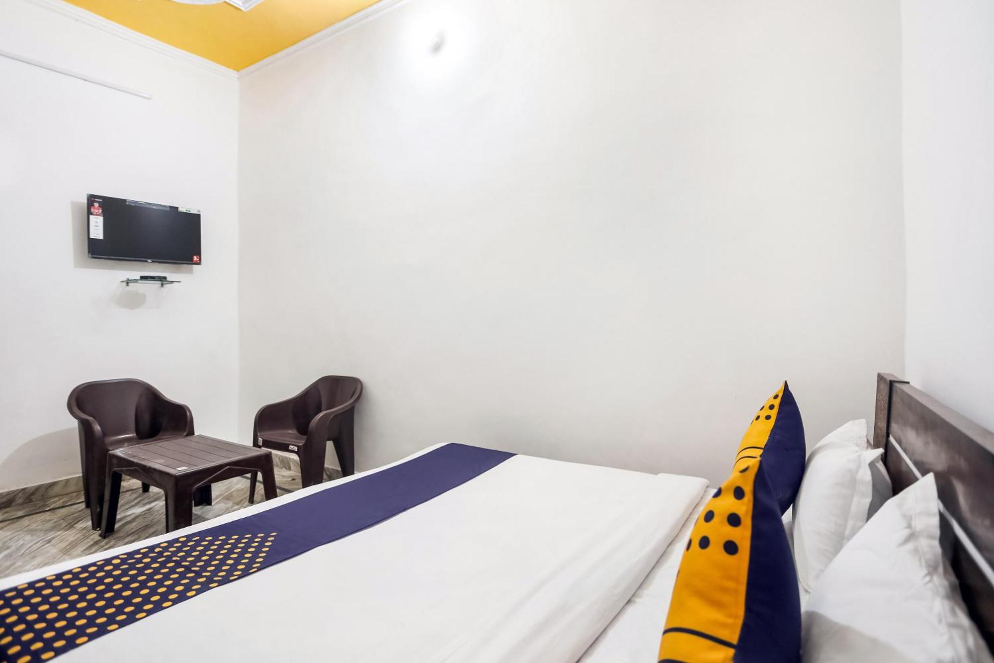 Hotel O Dollar Faridabad Luaran gambar